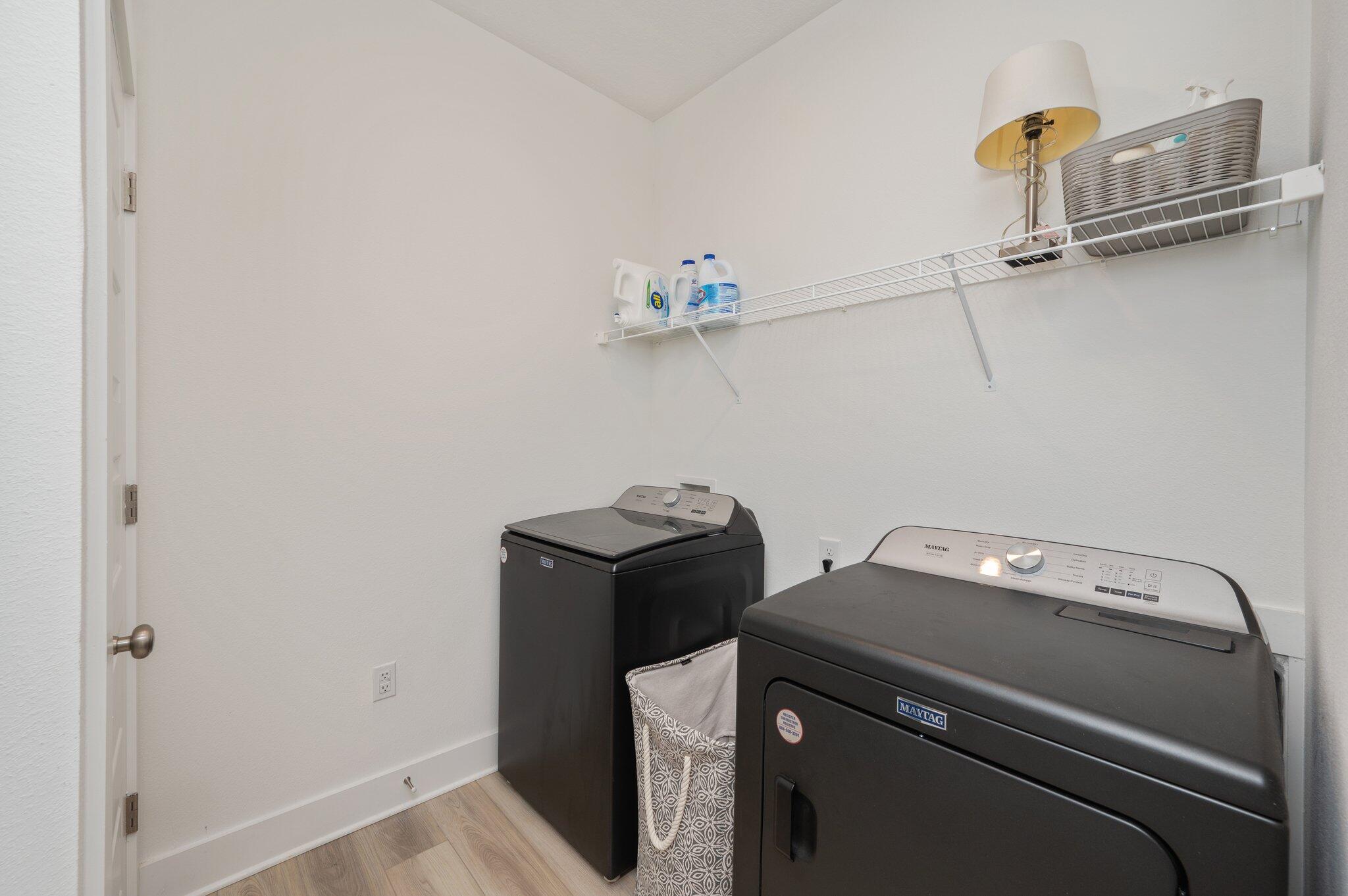 134 Blooming Cove Crestview, FL 32539 - Photo 41 of 50 a utility room with dryer and washer