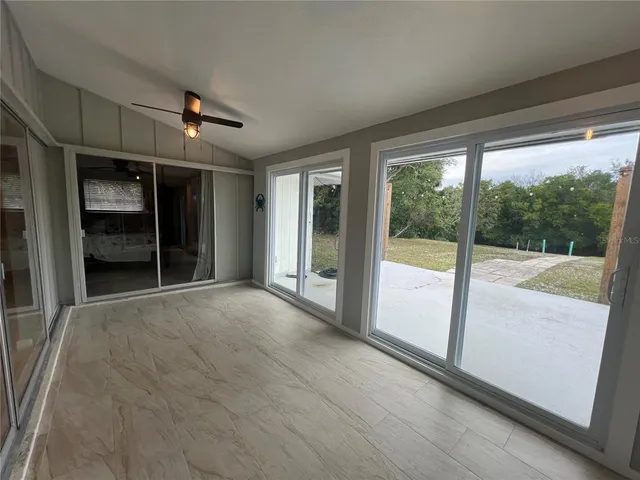 a view of empty room with front door