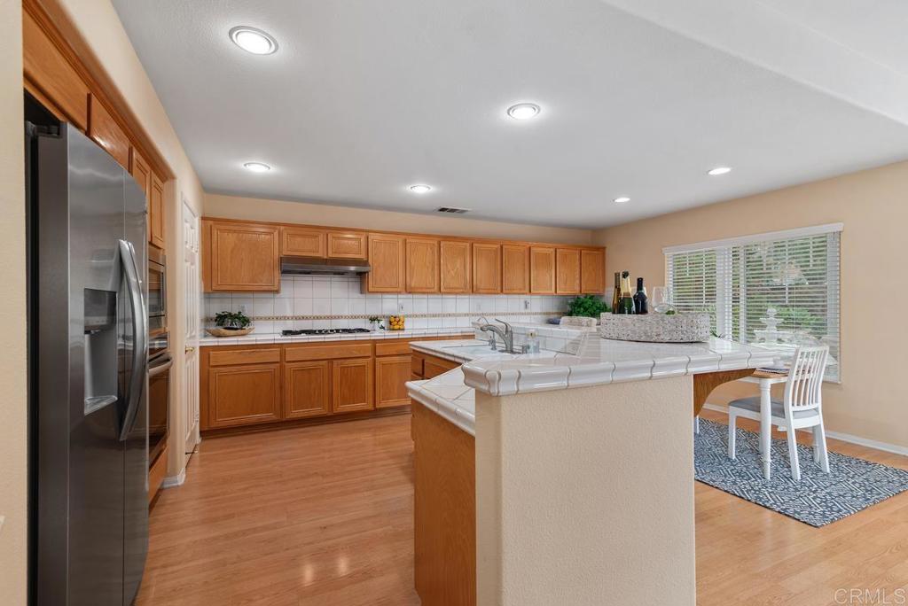 320 Hidden Trails Road Escondido, CA 92027 - Photo 16 of 38