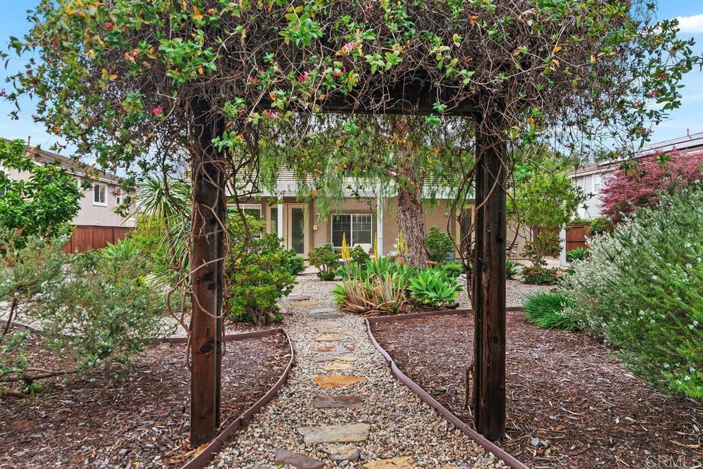 320 Hidden Trails Road Escondido, CA 92027 - Photo 35 of 38