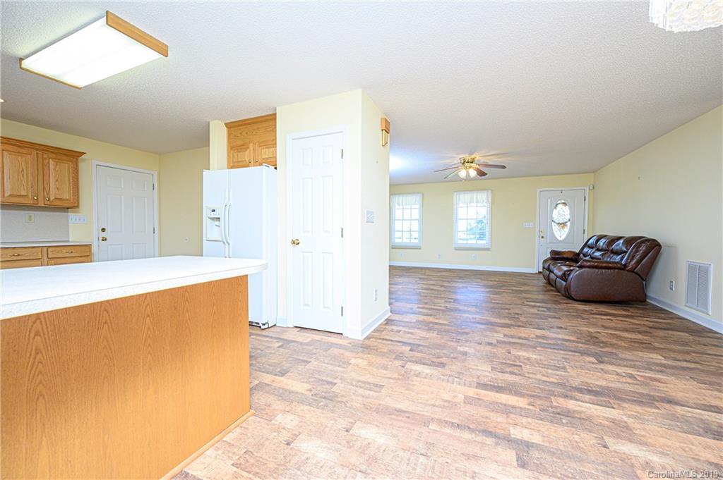 535 Sheffield Road Mocksville, NC 27028 - Photo 8 of 31 Gallery Image 8