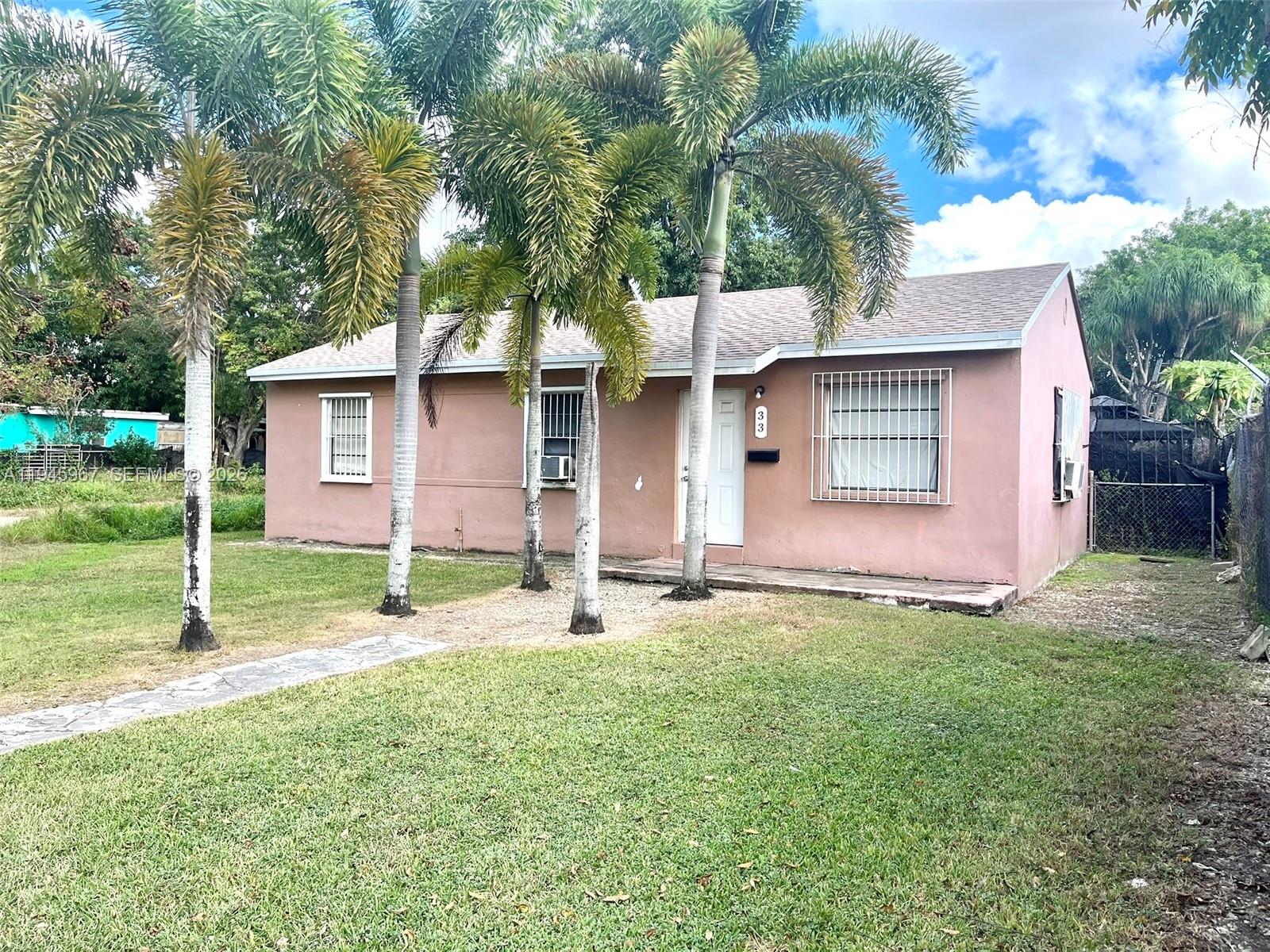 33 Northwest 7th Avenue Homestead, FL 33030 - Photo 2 of 12