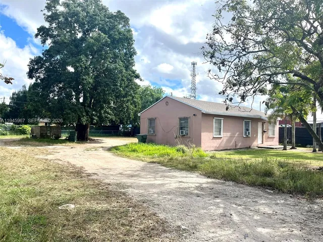 $349,900 | 33 Northwest 7th Avenue, Homestead, FL 33030