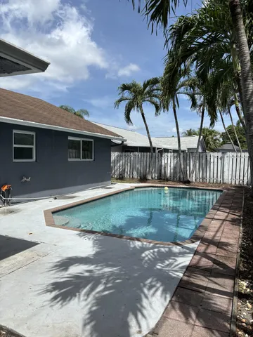 $3,490 | 4930 Northwest 85th Terrace, Lauderhill, FL 33351