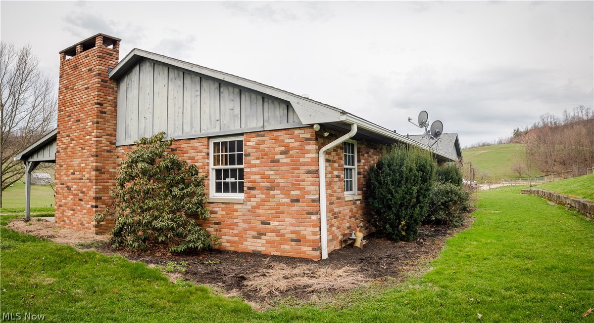 4763 Seibert Hill Road Southwest New Philadelphia, OH 44663 - Photo 10 of 17 Gallery Image 10