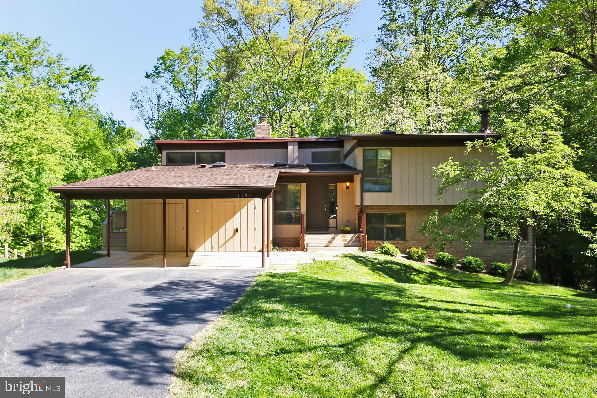 Welcome Home to 11302 Fieldstone Lane in Reston!