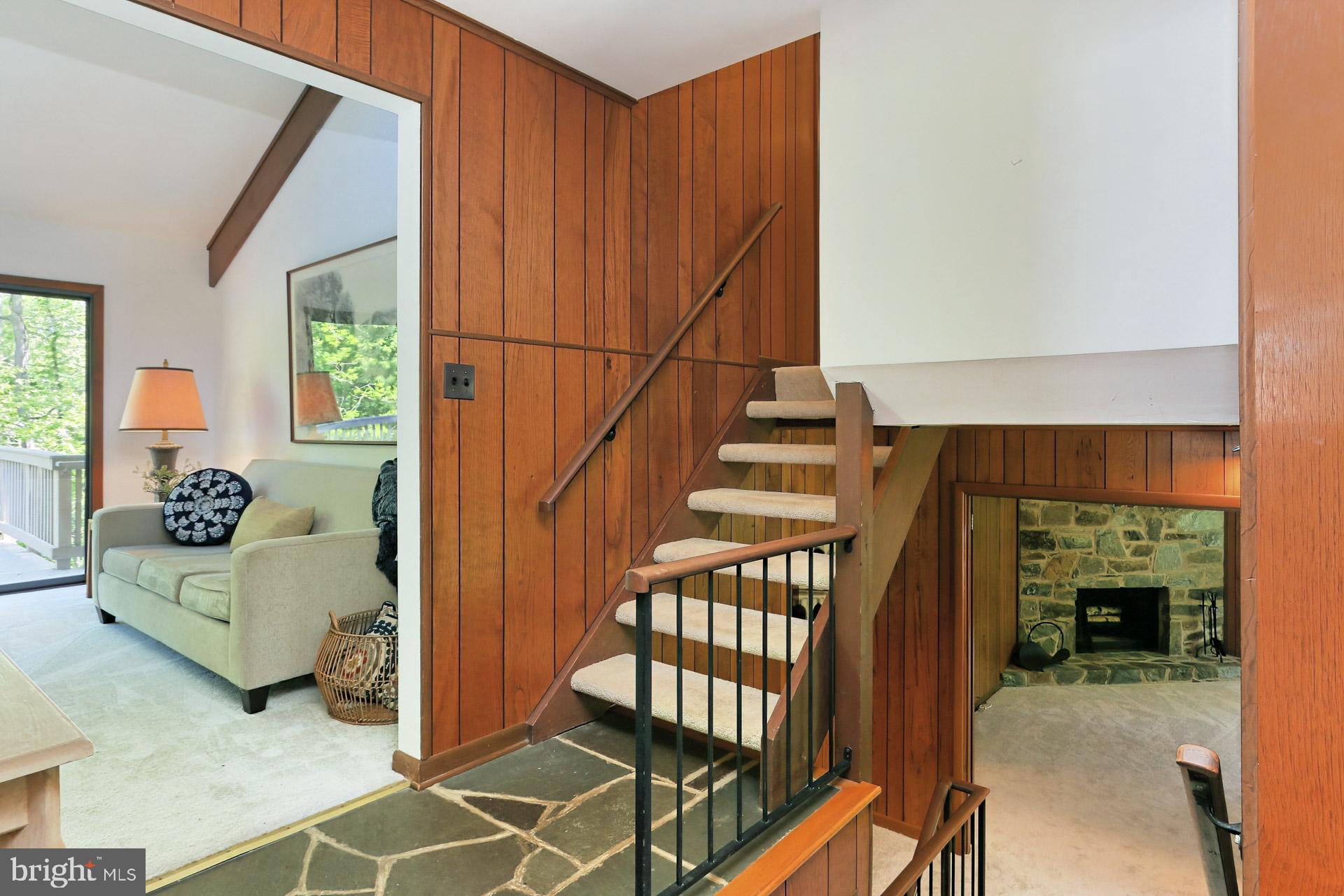 11302 Fieldstone Lane Reston, VA 20191 - Photo 18 of 48