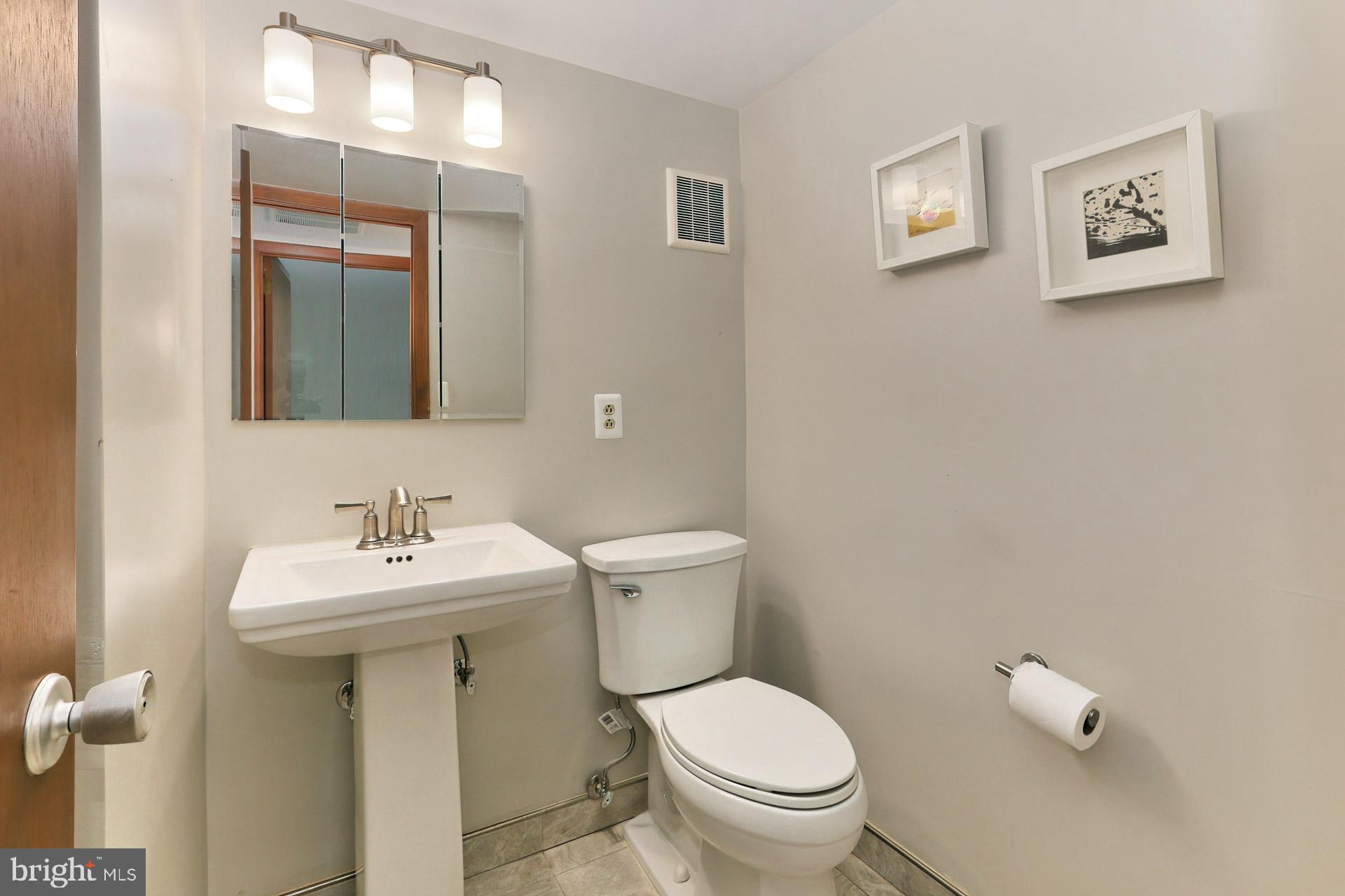 11302 Fieldstone Lane Reston, VA 20191 - Photo 36 of 48 Updated 3rd bathroom