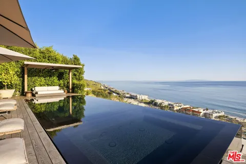 $30,000,000 | Undisclosed Address, Malibu, CA 90265