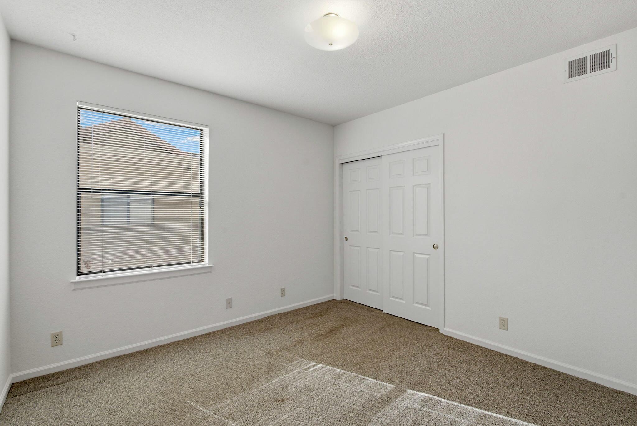8604 Vineyard Ridge Road Northeast Albuquerque, NM 87122 - Photo 24 of 30 Gallery Image 24