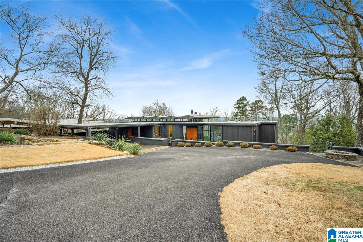 1042 Shades Crest Road Birmingham, AL 35226 - Photo 2 of 80