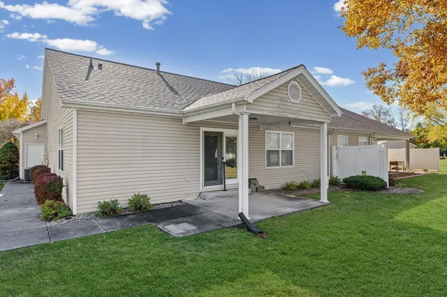 $155,000 | 336 Gibbs Drive, Rantoul, IL 61866