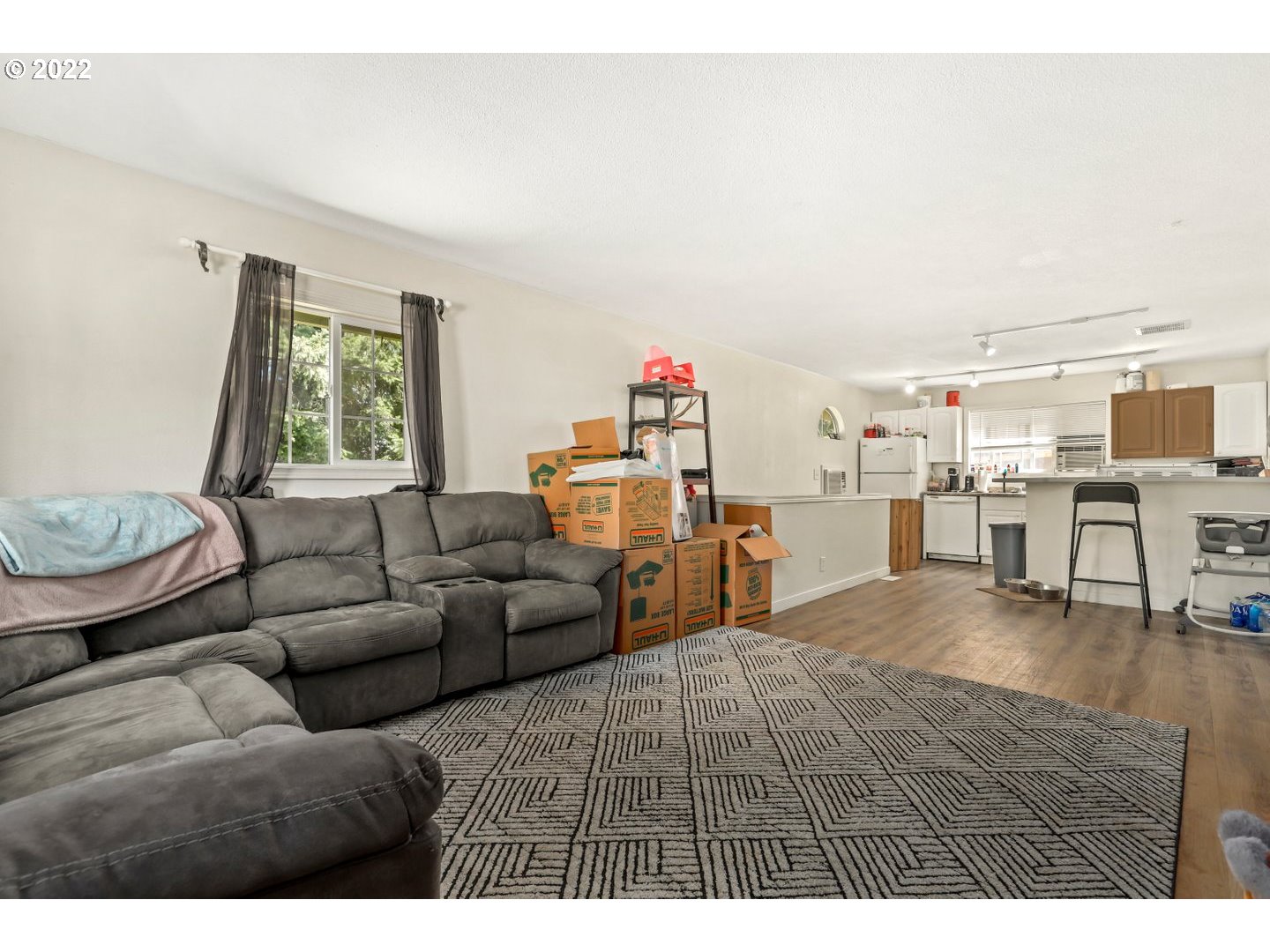 33416 Southwest Em Watts Road Scappoose, OR 97056 - Photo 6 of 32 Gallery Image 6