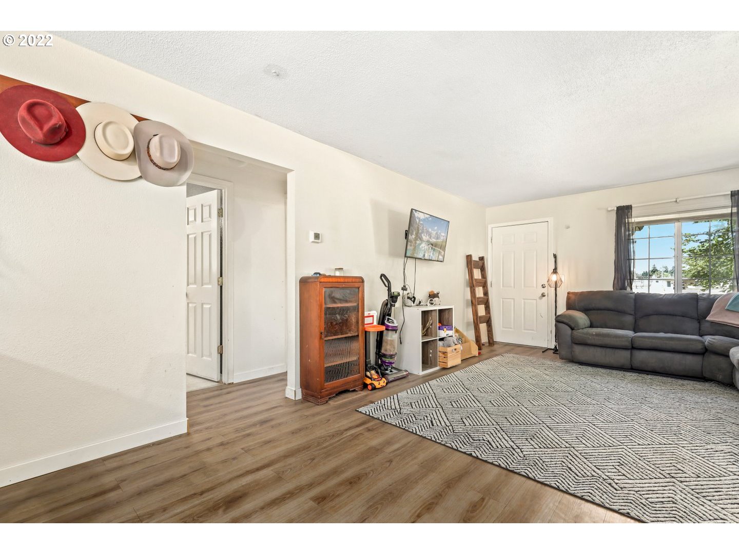 33416 Southwest Em Watts Road Scappoose, OR 97056 - Photo 7 of 32 Gallery Image 7