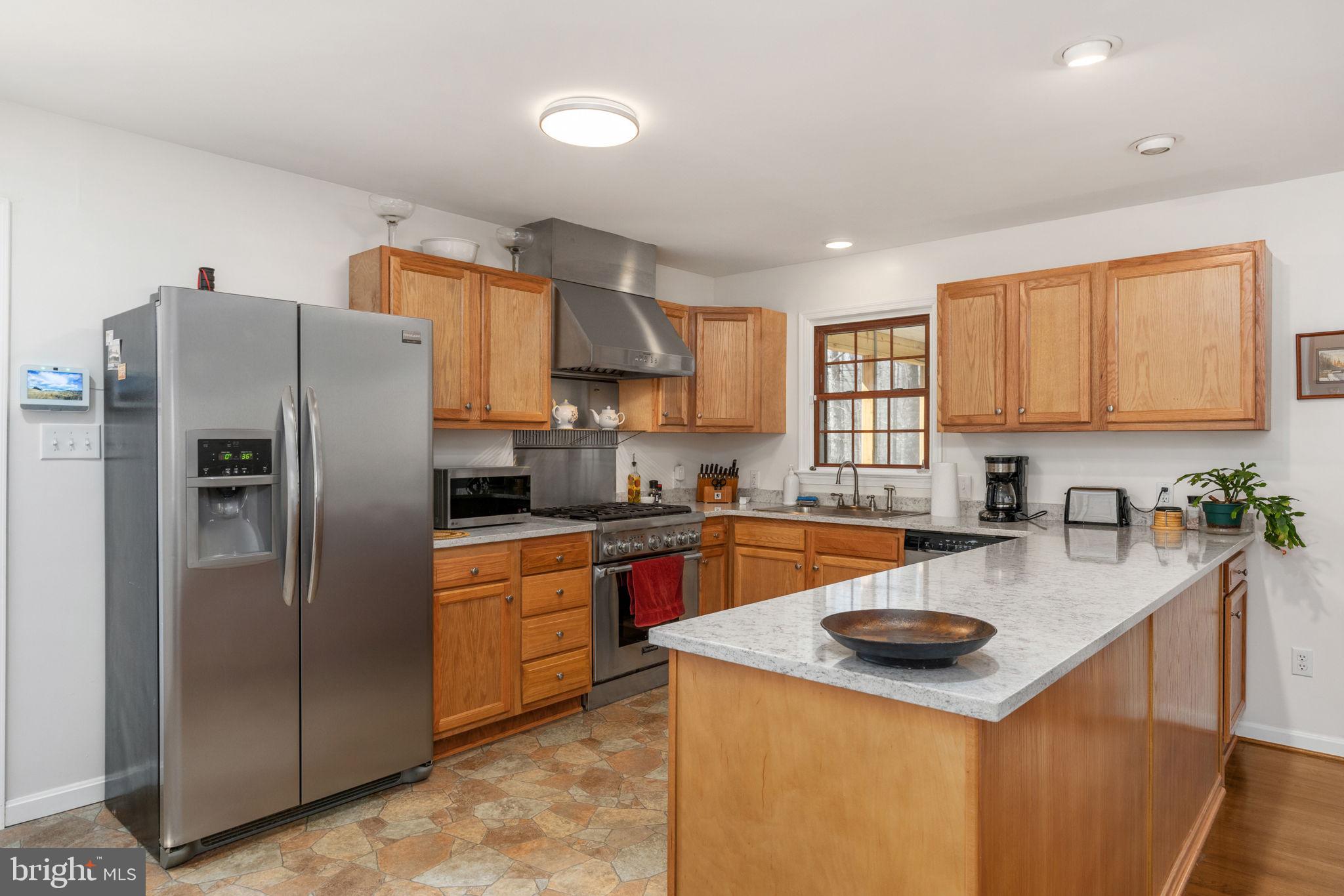 5419 Hoover Road Reva, VA 22735 - Photo 17 of 36 STAINLESS APPIANCES