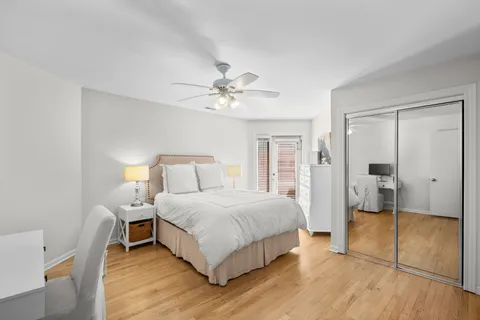 $425,000 | 1622 North St Michaels Court, Unit 1622, Chicago, IL 60614