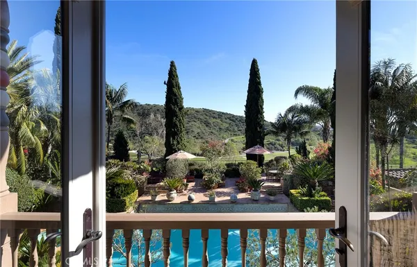 $3,949,000 | 35 Calle Careyes, San Clemente, CA 92673