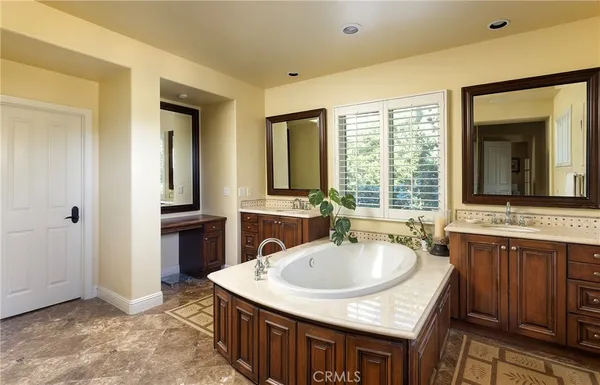 $3,949,000 | 35 Calle Careyes, San Clemente, CA 92673