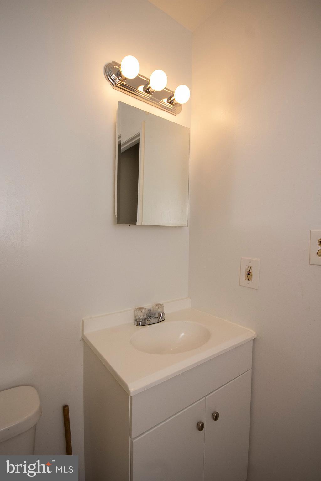 3740 Trent Road Randallstown, MD 21133 - Photo 15 of 28 Bath (Master)