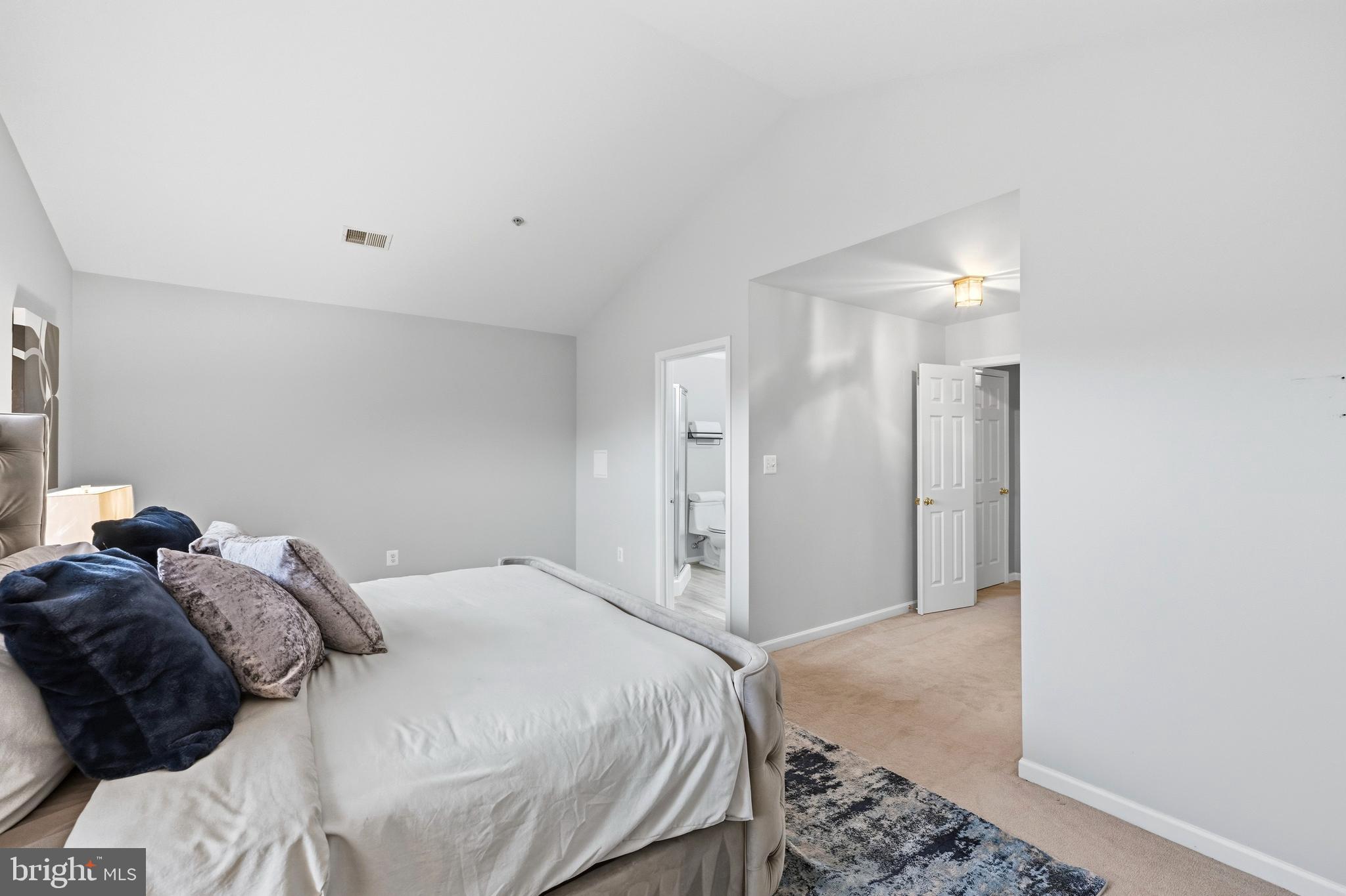 2030 Rosecrans Court Frederick, MD 21702 - Photo 14 of 33 Owner's Suite