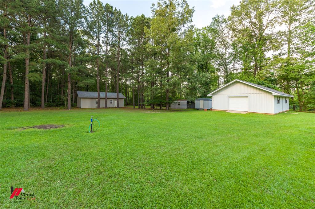 1580 Machen Drive Springhill, LA 71075 - Photo 5 of 40