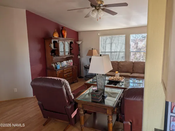 $350,000 | 1126 Valley View Drive, Taylor, AZ 85939