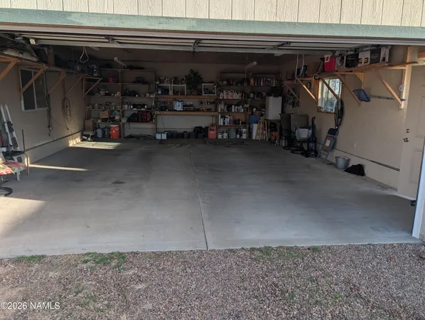 $350,000 | 1126 Valley View Drive, Taylor, AZ 85939
