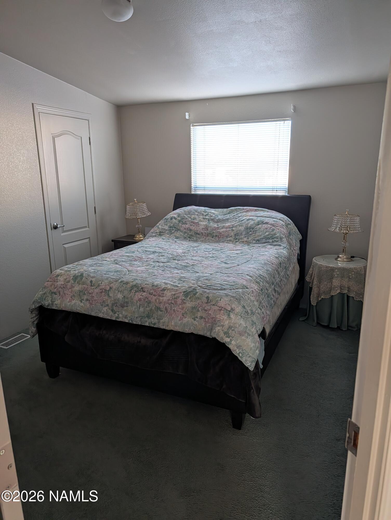 1126 Valley View Drive Taylor, AZ 85939 - Photo 6 of 17 f-153-23-16783236_Yn22Rbxg_PXL_20260118_