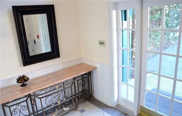 $2,250 | 365 Westport Avenue, Unit 2B, Norwalk, CT 06851