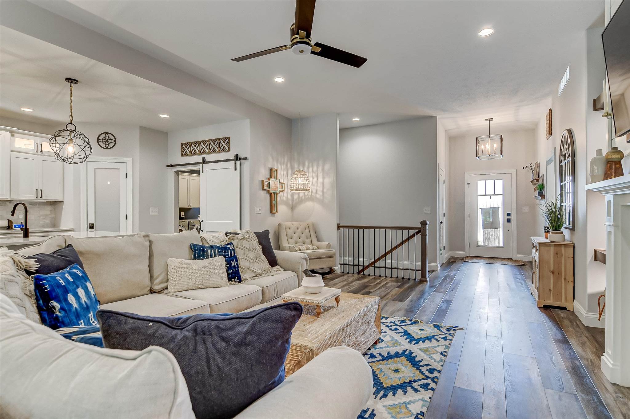 4727 Bellevue Drive Springfield, IL 62711 - Photo 6 of 26 Gallery Image 6