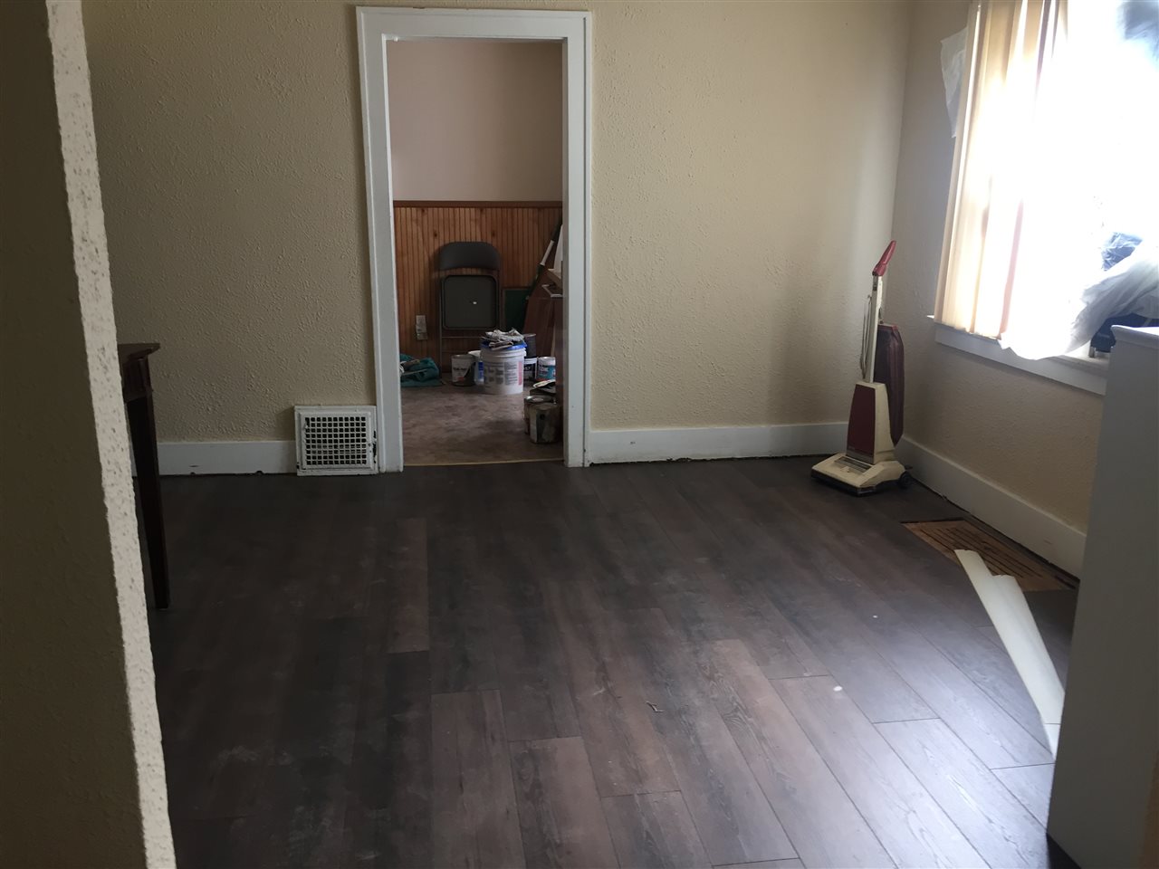 4225 Pengelly Road Flint, MI 48507 - Photo 12 of 27 31393368-11.JPG