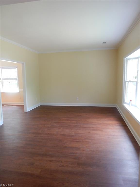 524 Lindley Road Greensboro, NC 27410 - Photo 3 of 17 Gallery Image 3