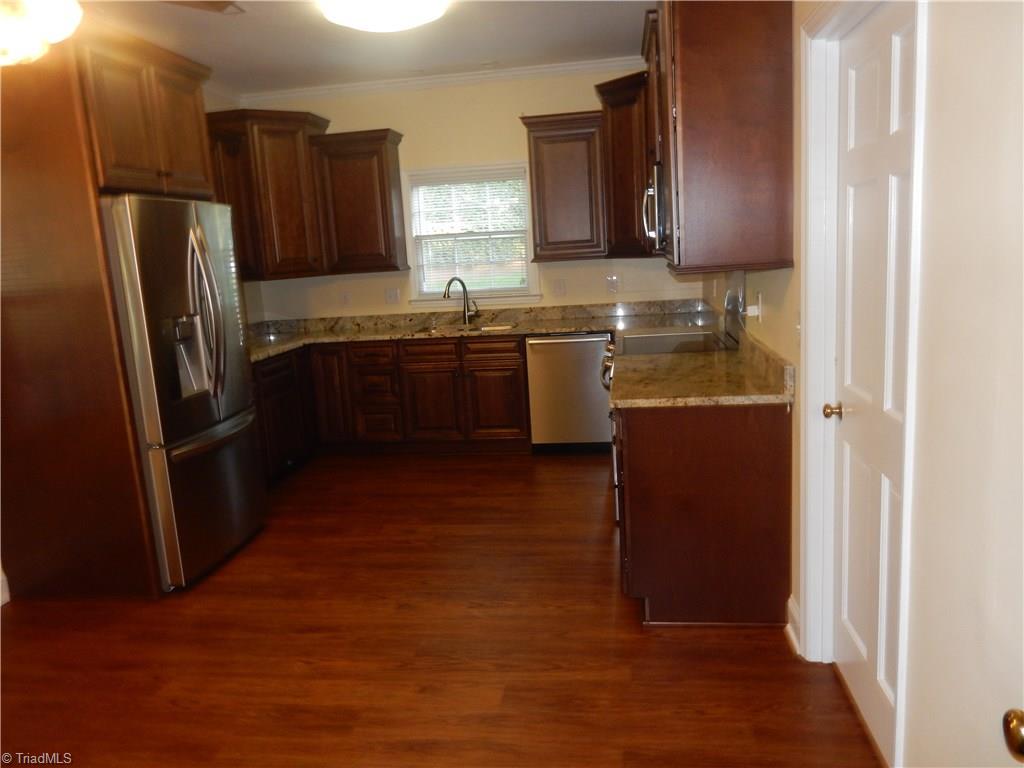 524 Lindley Road Greensboro, NC 27410 - Photo 8 of 17 Gallery Image 8