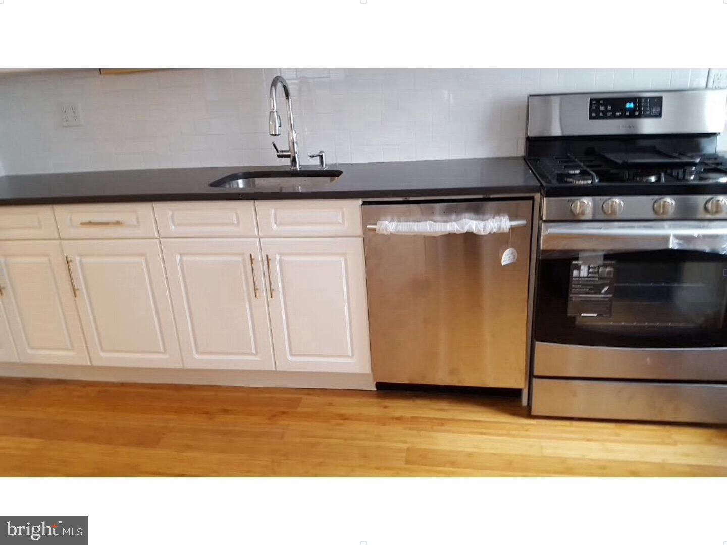 283 Sanford Road Upper Darby, PA 19082 - Photo 12 of 24