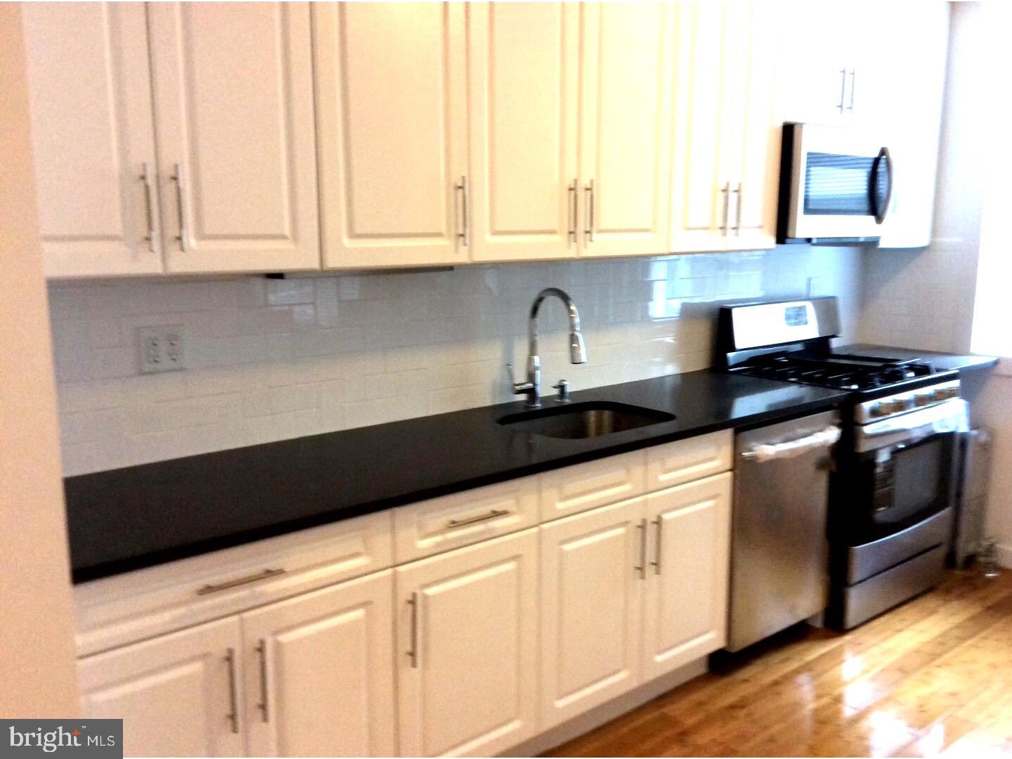 283 Sanford Road Upper Darby, PA 19082 - Photo 16 of 24