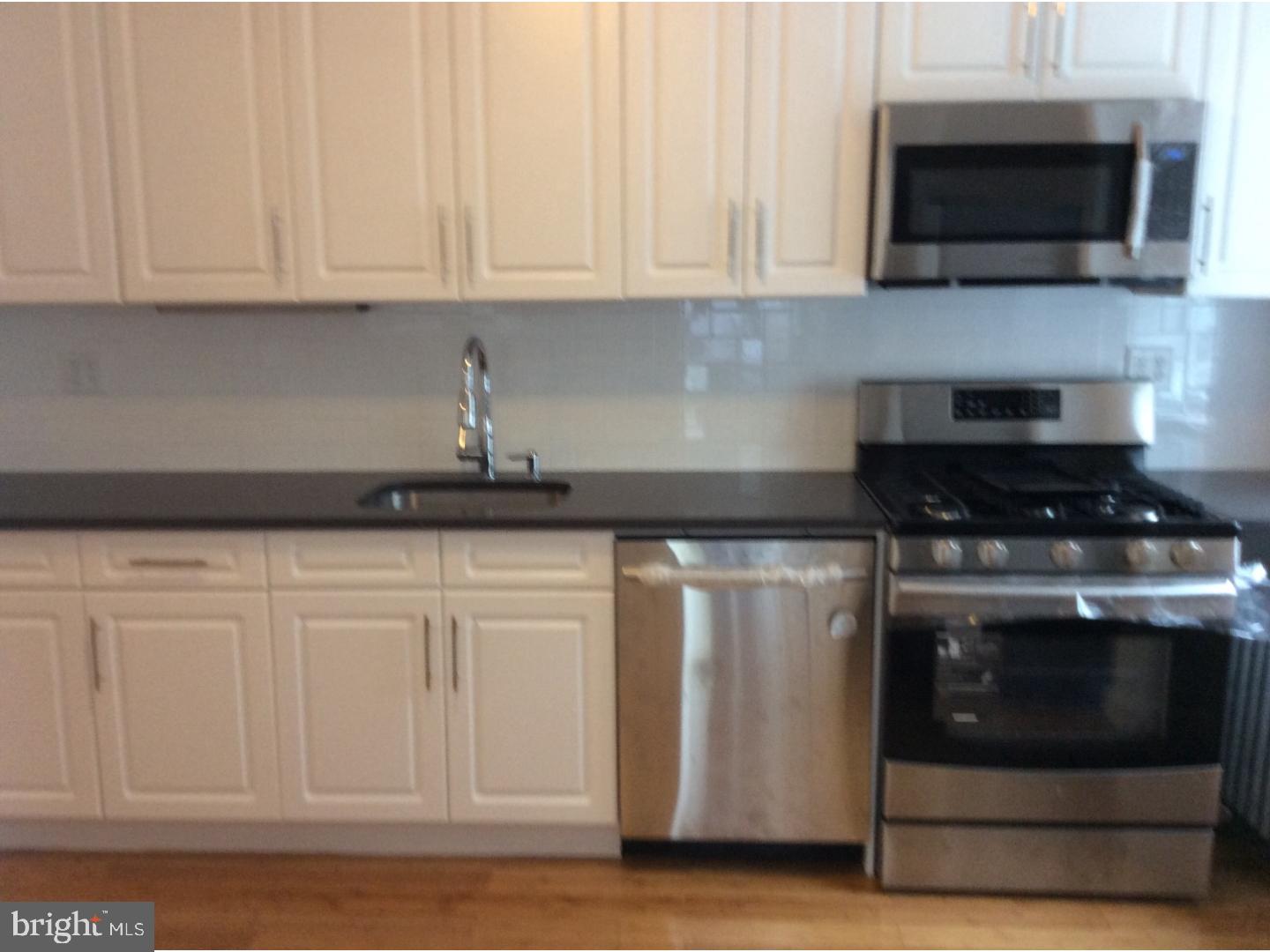 283 Sanford Road Upper Darby, PA 19082 - Photo 17 of 24