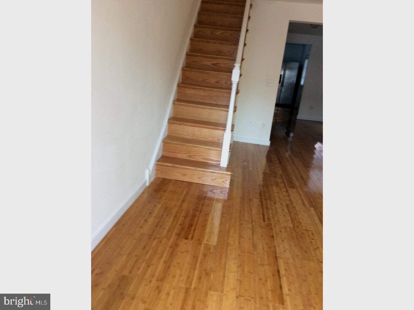283 Sanford Road Upper Darby, PA 19082 - Photo 10 of 24