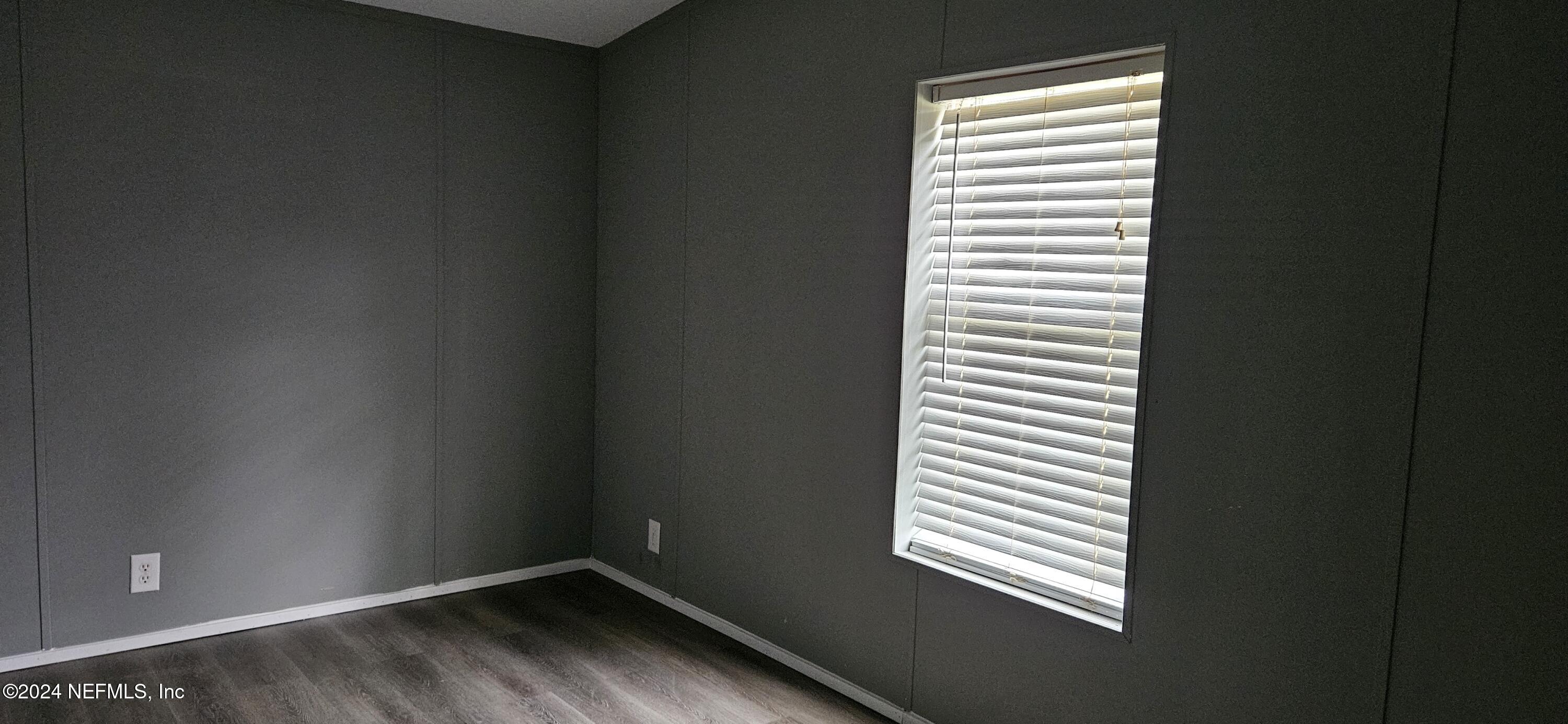 1570 Bluejay Drive Middleburg, FL 32068 - Photo 14 of 17 a view of a room that has a window in it