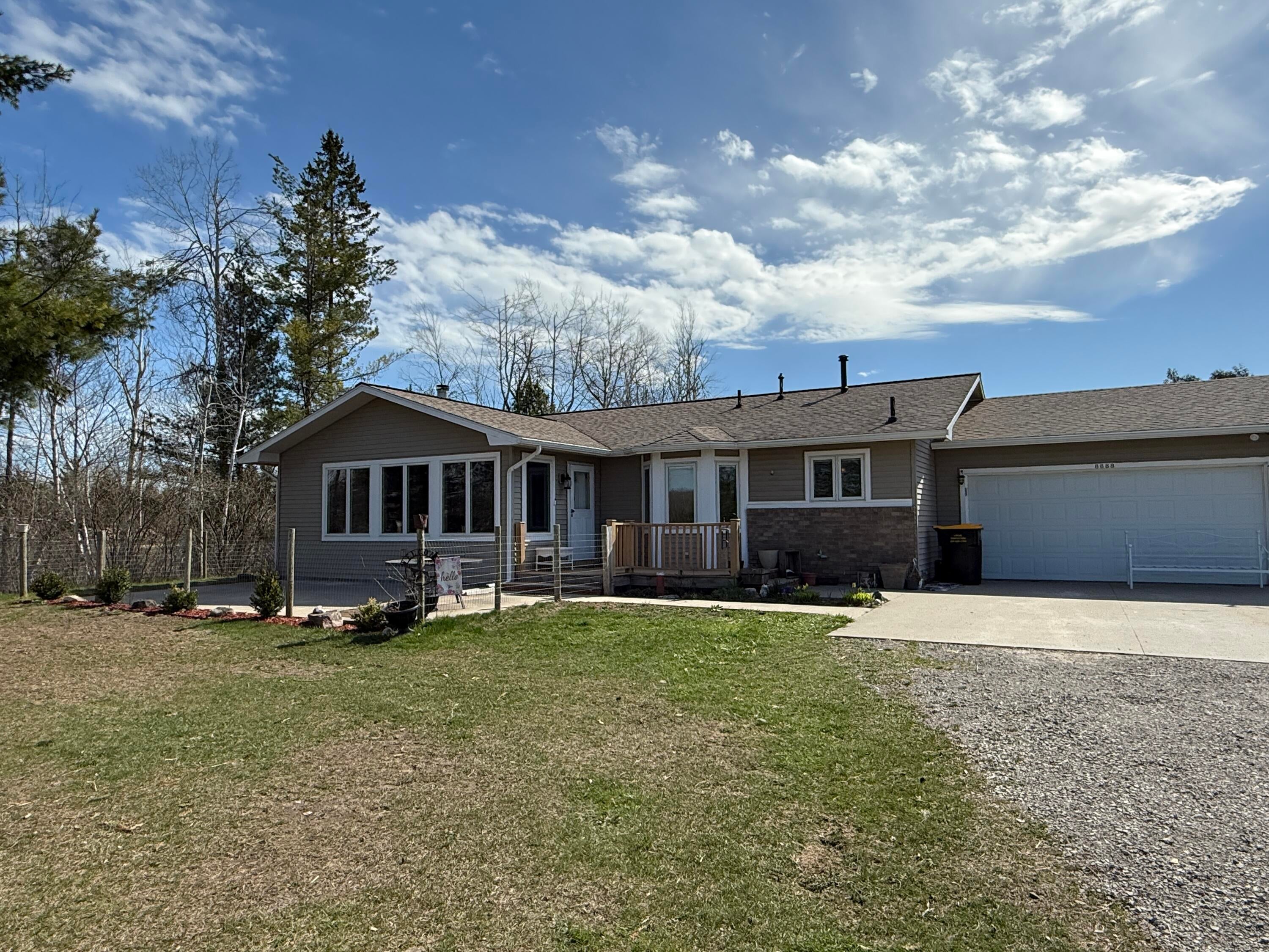 8888 Inverness Trail Road Cheboygan, MI 49721 - Photo 14 of 23 Gallery Image 14