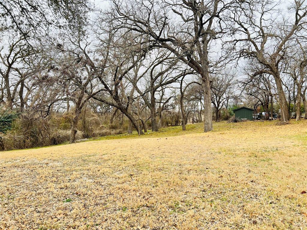 313 North Cage Street Hamilton, TX 76531 - Photo 3 of 8 a view of yard covered with snow