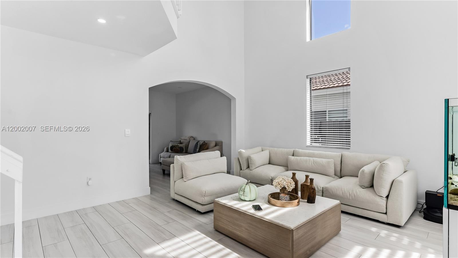 15817 Southwest 138th Terrace Miami, FL 33196 - Photo 12 of 37