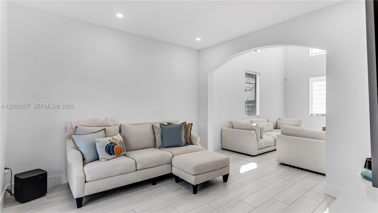 15817 Southwest 138th Terrace Miami, FL 33196 - Photo 17 of 37