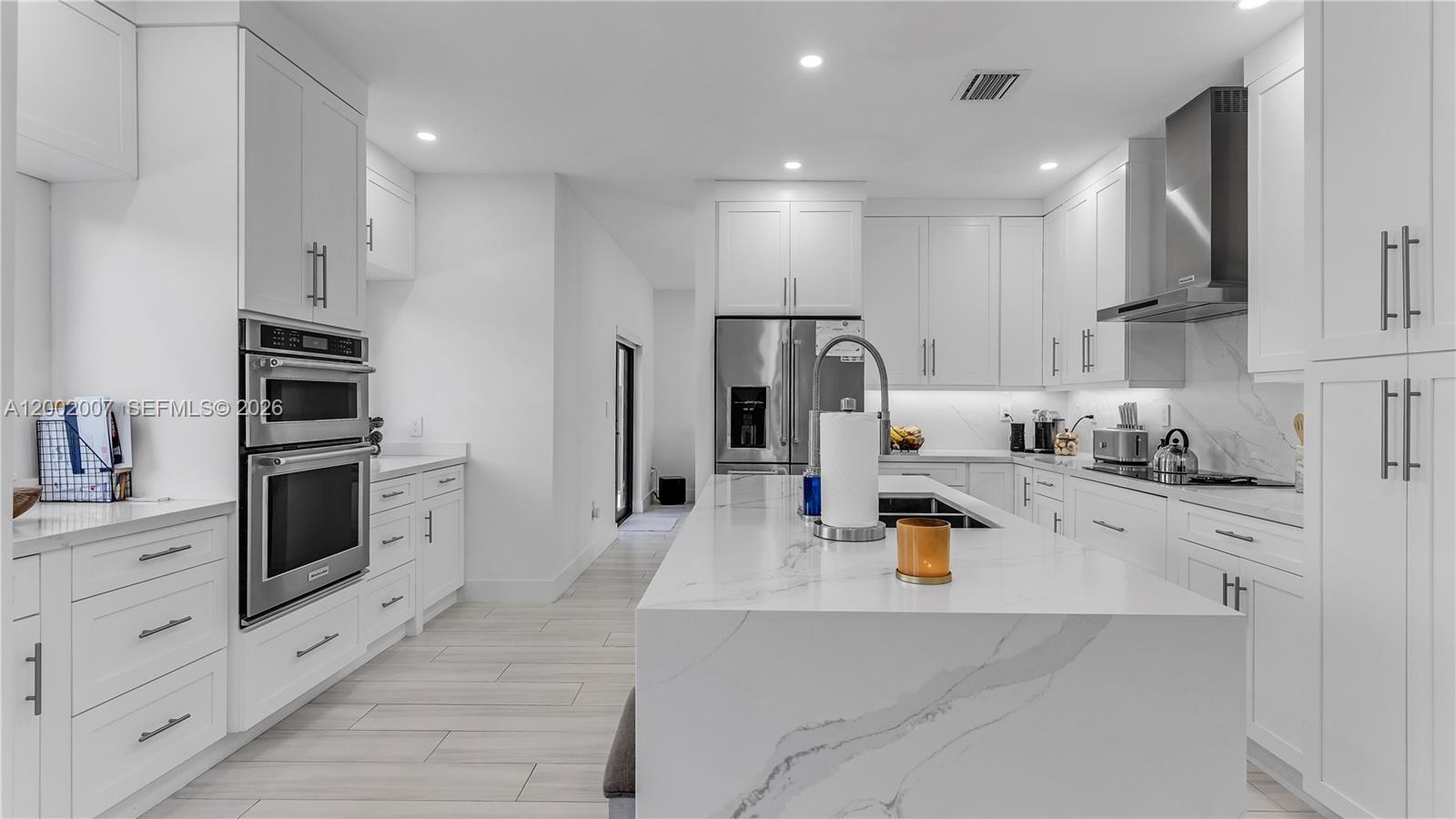 15817 Southwest 138th Terrace Miami, FL 33196 - Photo 20 of 37