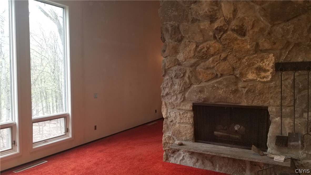 5086 Limeledge Road Camillus, NY 13060 - Photo 16 of 34