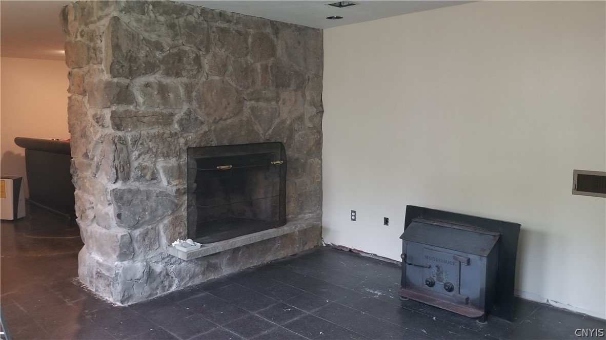 5086 Limeledge Road Camillus, NY 13060 - Photo 31 of 34