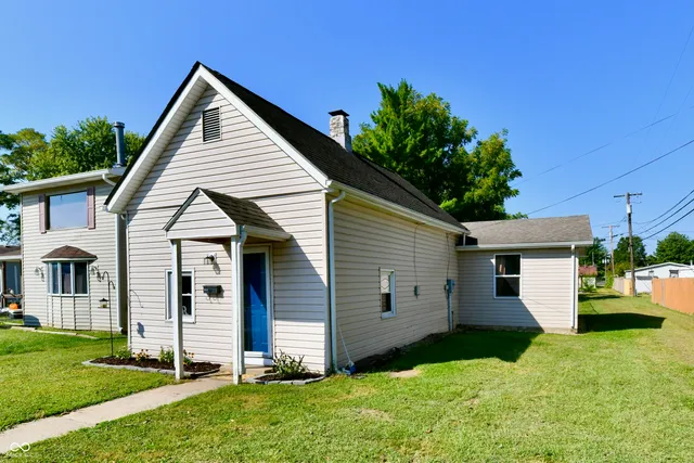 $175,000 | 606 South Pleasant Street, Edinburgh, IN 46124