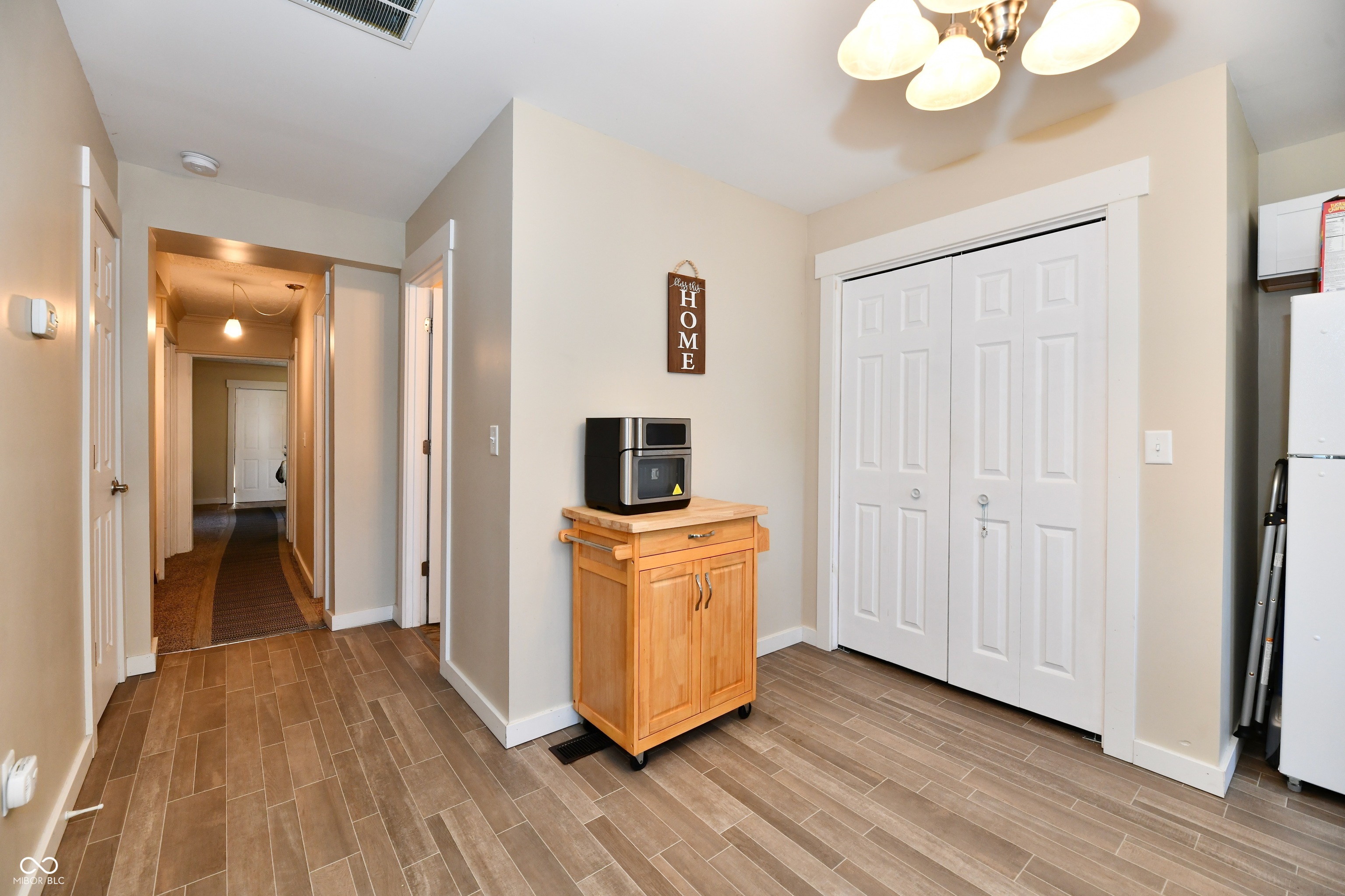 606 South Pleasant Street Edinburgh, IN 46124 - Photo 15 of 35