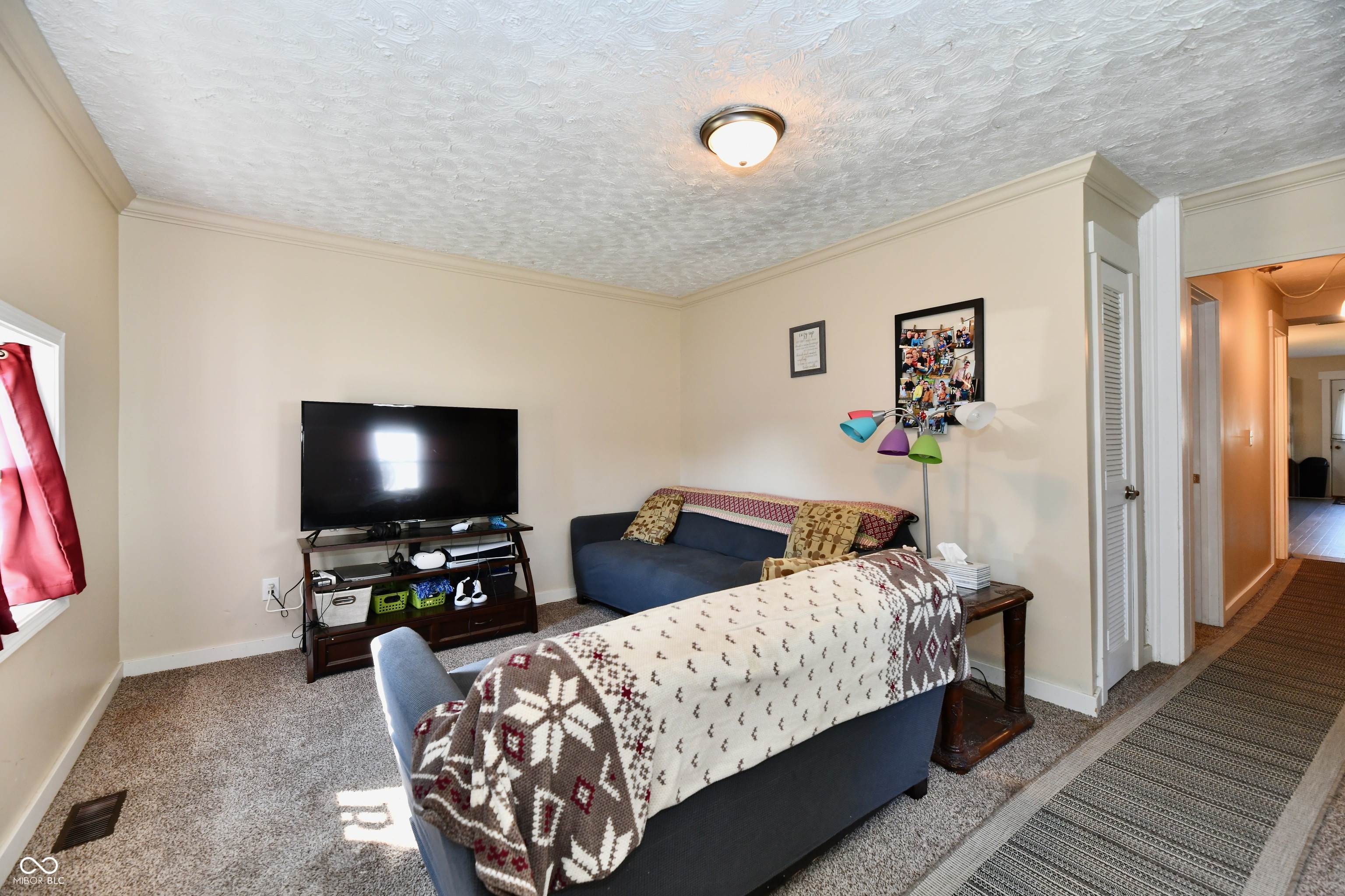 606 South Pleasant Street Edinburgh, IN 46124 - Photo 5 of 35