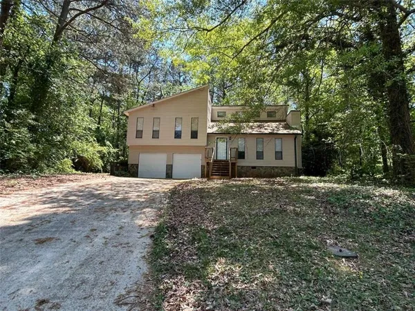 $1,695 | 5995 Sutton Place, Douglasville, GA 30135