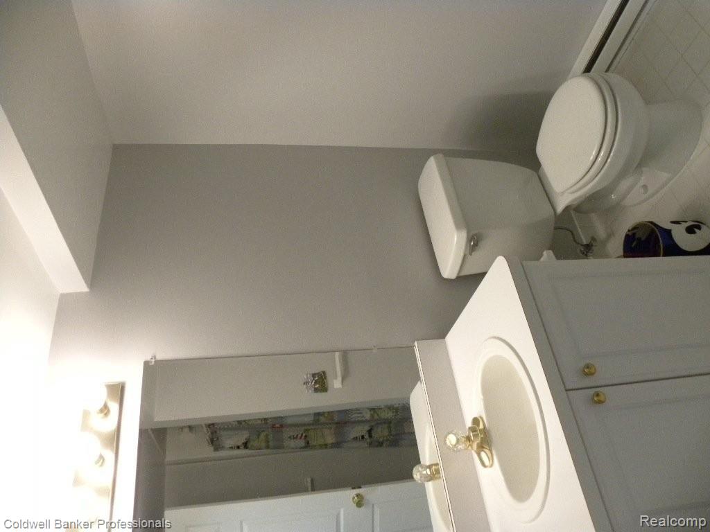 44490 Stone Road Novi, MI 48375 - Photo 16 of 22 STONE 44490 (19).JPG